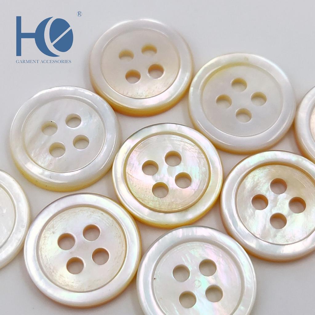 10 ks knoflíků s mušlemi, bílé knoflíky s motýly, široké boční, vícebarevné zapínání na košili se čtyřmi očima, knoflíky na oblek