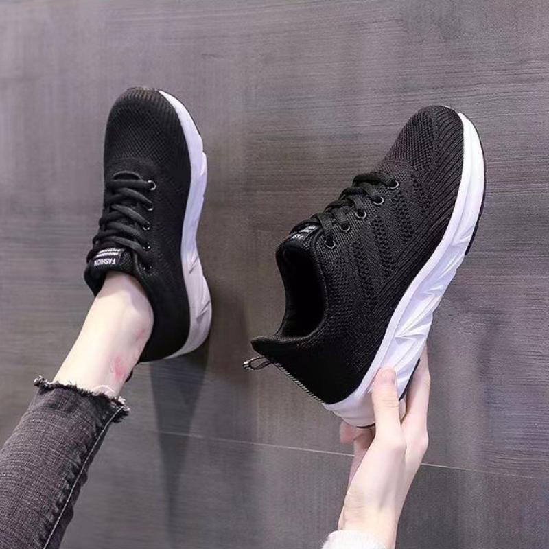 Trendy Sports Shoes 2024 New Lightweight Casual Shock-absorbing Running Flat Bottom Vulcanized Women's Shoes Platform Sneakers