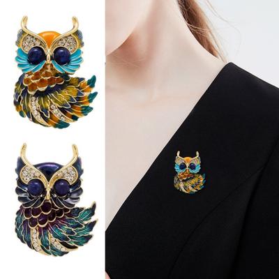 Women Brooch Enamel Colored Painting Owl Design Lapel Pin Smooth Edges Scarf Badge Clothing Bags Accessories