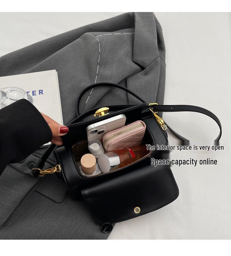 Korean Trendy High-End Women's Spring/Summer 2024 Textured Square Crossbody Bag