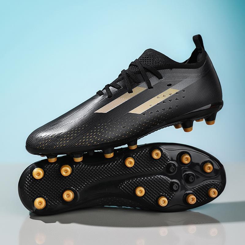 2025 new World Cup football shoes men's low-top spikes students grass training children's game sports shoes