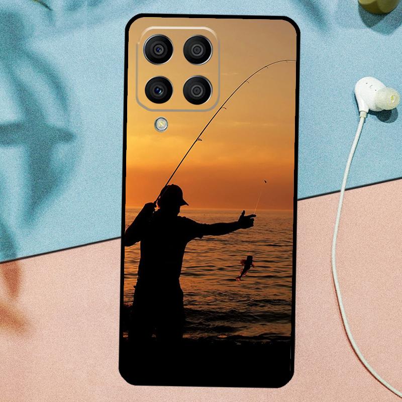 Hunter Man Fishing Dog For Samsung Galaxy M53 M33 M11 M21 M31 M12 M13 M14 M15 M35 M34 M54 M32 M52 M06 M16 M55 Case