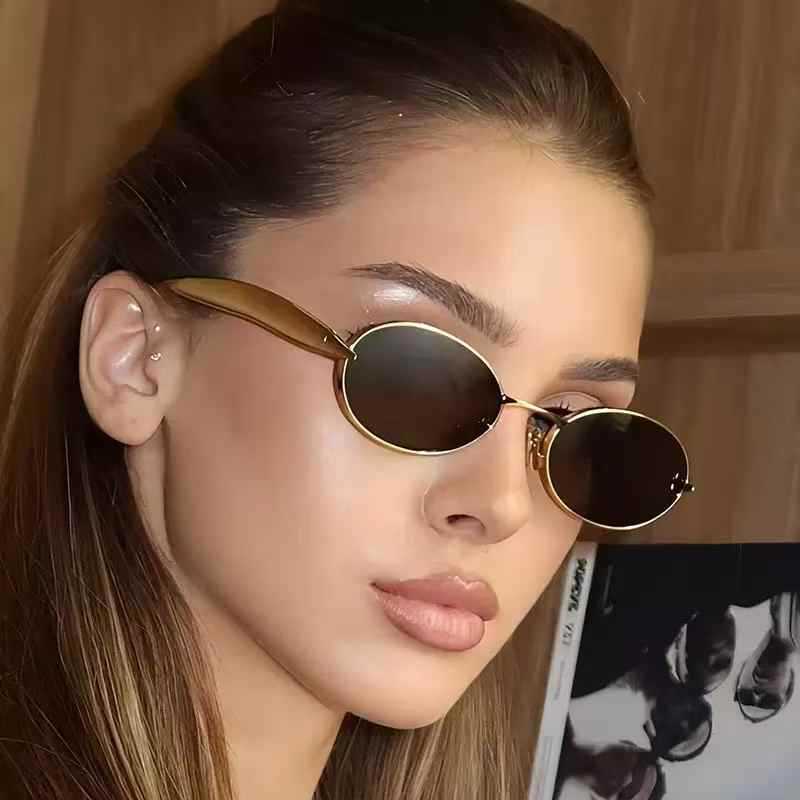 Trendy Fashion Wide Thick Metal Frame Sunglasses Oval Small Frame High-end Runway Sunglasses 2026 New Model