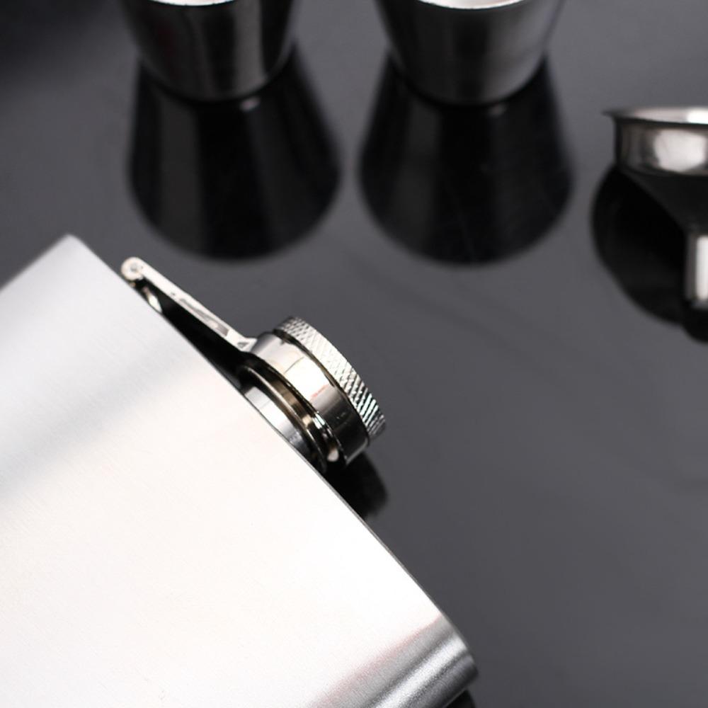 Portable 7oz Wine Bottle Set Pocket Stainless Steel Whisky Flask Wine Pot Gifts