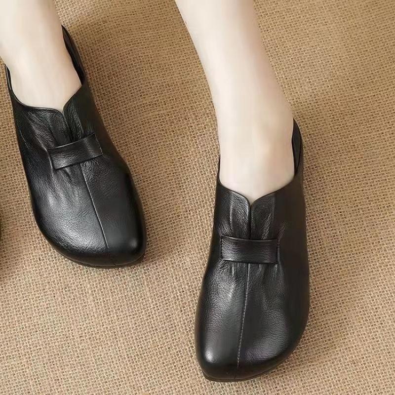 2025 Premium Leather Loafers Women - British Style Slip-On Office Flats Comfortable Walking Shoes for Mothers