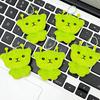 Grüner Mini-Alien-Katzen-Plüsch-Schlüsselanhänger Niedlicher Weicher Stofftier-Schlüsselanhänger Handgemachte Puppen-Accessoires für Taschen Rucksäcke Hängende Dekoration
