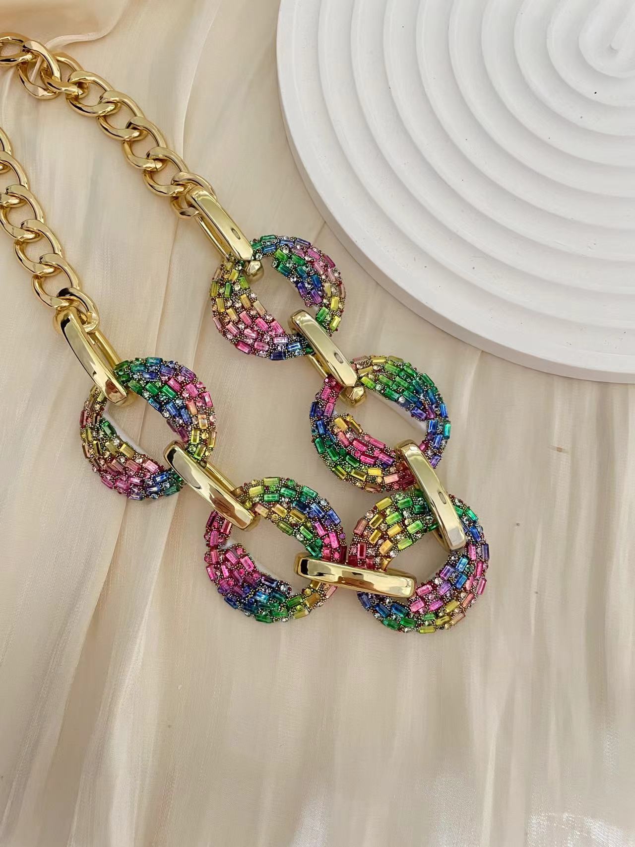 

Популярная личность преувеличенный хип-хоп бриллиантовый крест цепь кольцо ожерелье подарок на вечеринку разноцветный