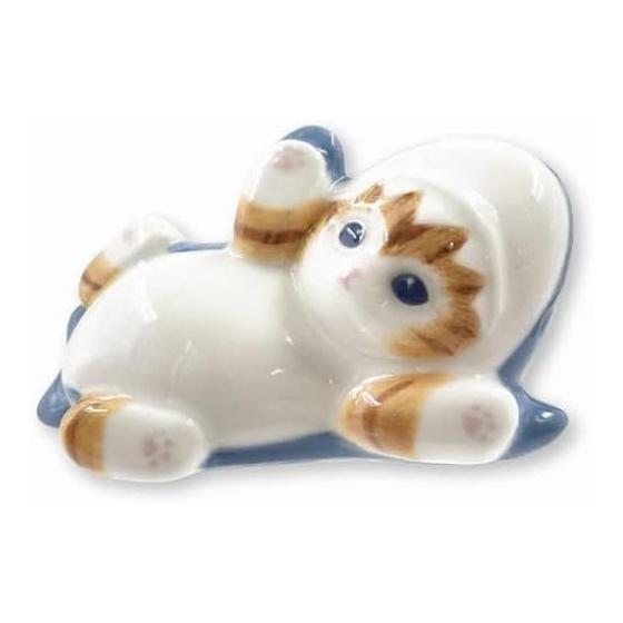Mofusand Chopstick Rest (Lying Down) - A Mofusand chopstick rest featuring a cute lying-down pose. Also great as an interior decoration.