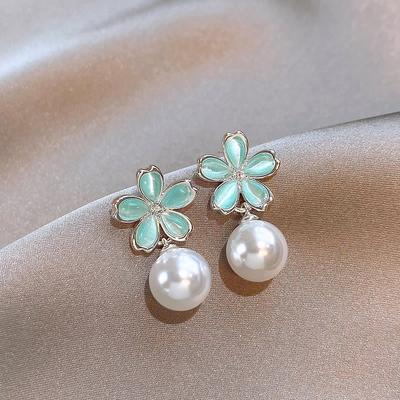 Opal Flower Pearl Earrings Simple Small Fresh Fashion Stud Earrings Personality Versatile High Sense Earrings Women