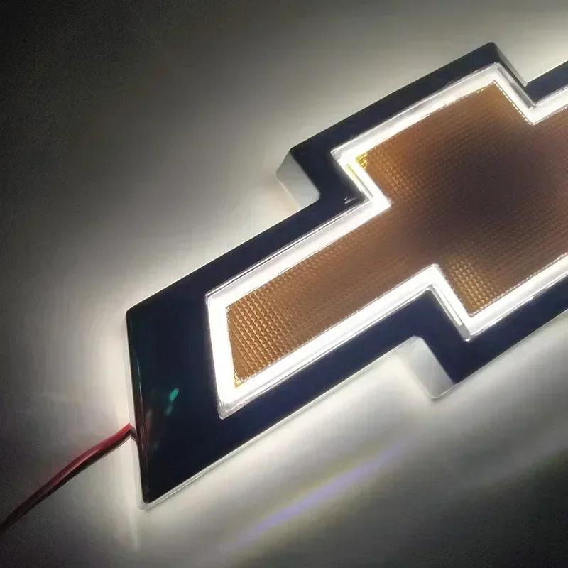 17x5.5cm Samochodowa tylna klapa bagażnika LED Odznaka Światło Naklejka dla Chevrolet Cruze Silverado Captive Traverse Spark Malibu Orlando Equinox