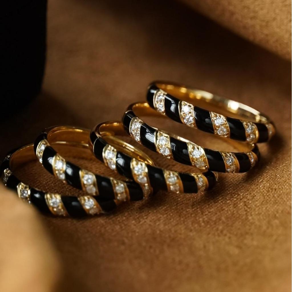 Red Elk s925 Sterling Silver Black & White Ring, Simple Versatile Fashion Jewelry for Women.