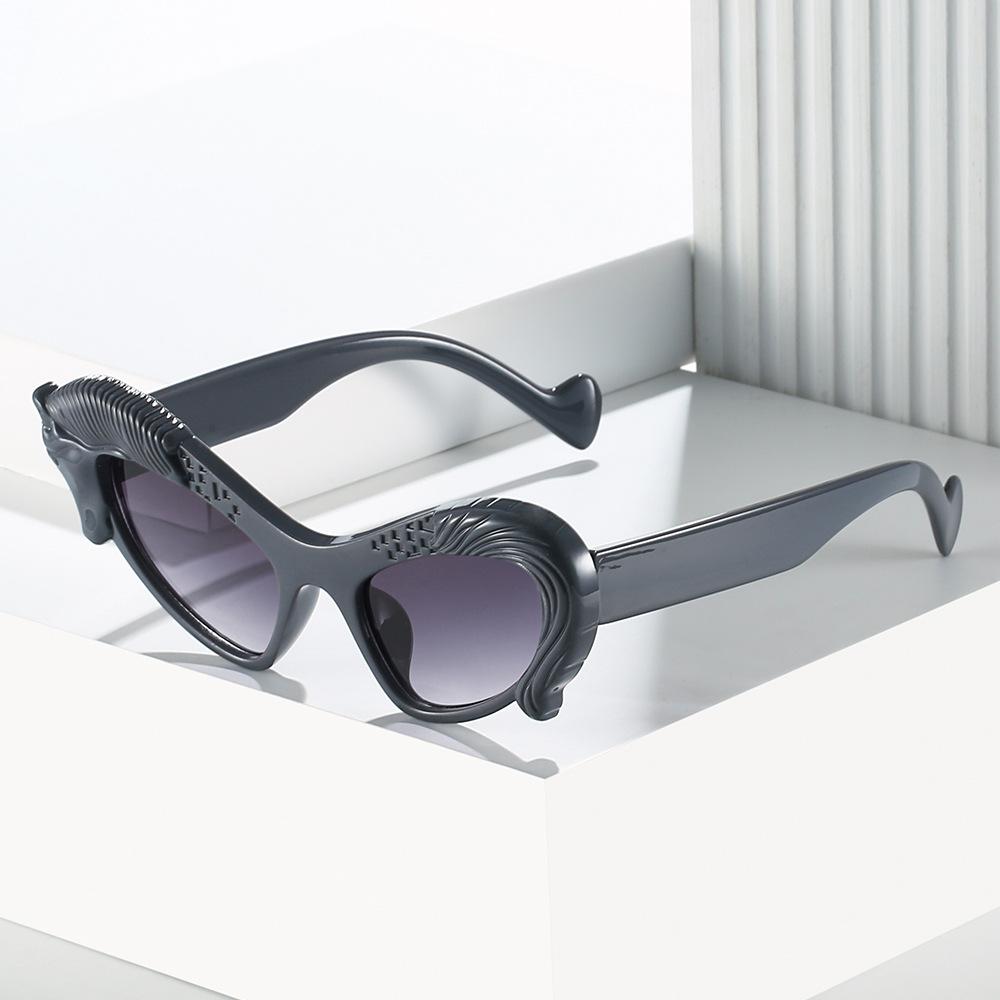 New Cat Eye Sunglasses, Personalized Ins Animal Horse Elements Hip Hop Funny Fashion Gift Sunglasses