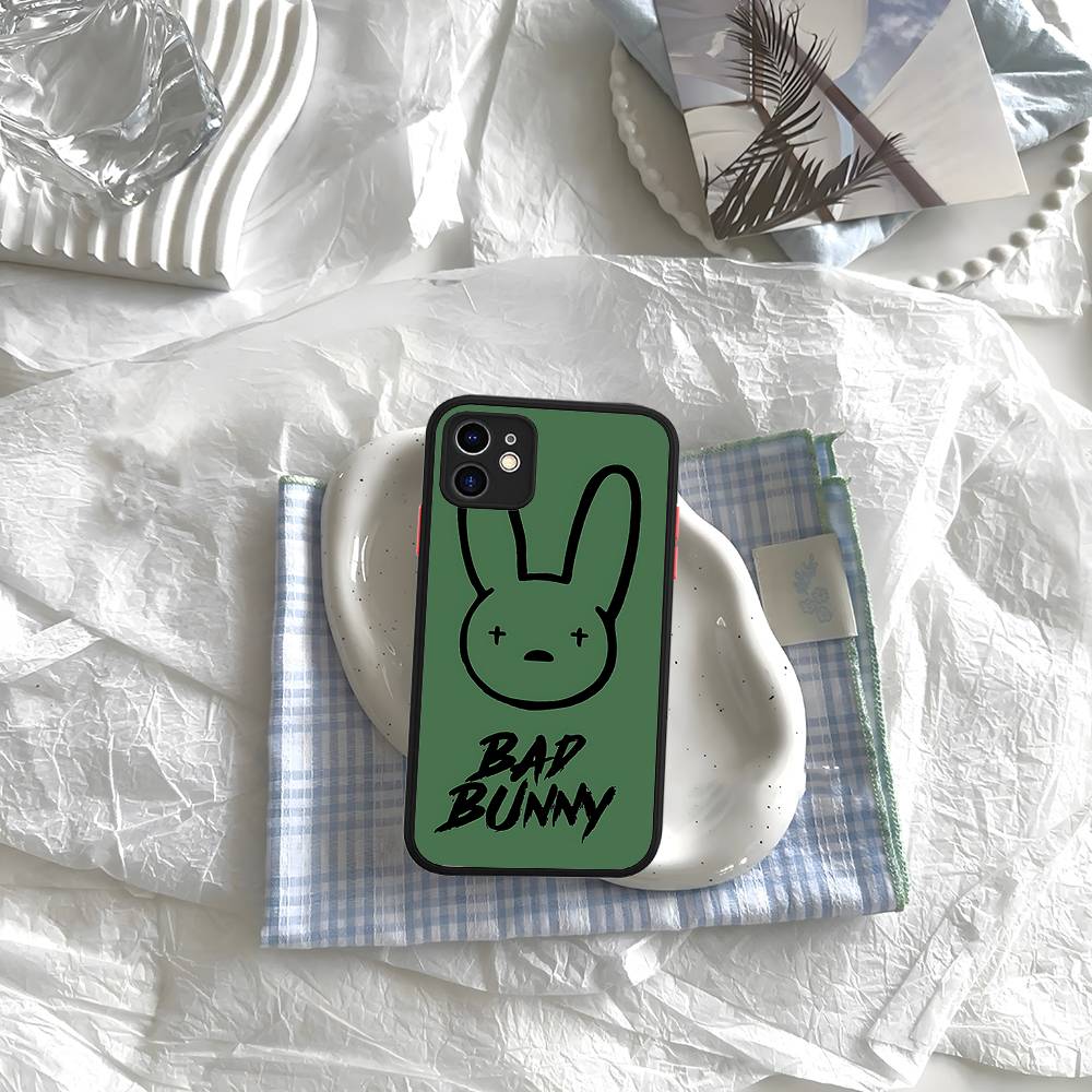 B-Bad Bunny Art Phone Case For IPhone 16e 16 15 14 13 12 11 Pro Max X XS Max Plus Matte Clear