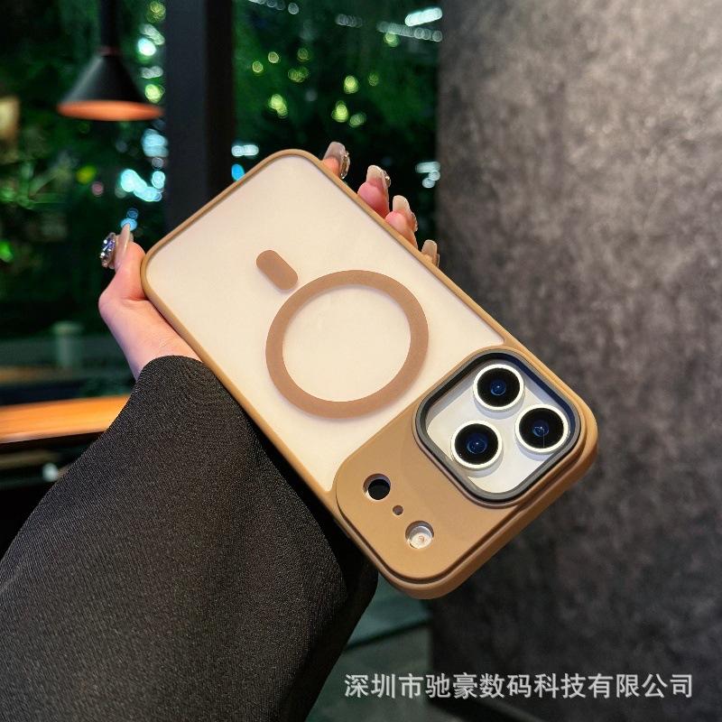 Applicable to iPhone17promax skin matte magnetic mobile phone case Apple 16 semi-transparent all-inclusive anti-drop PC case 15