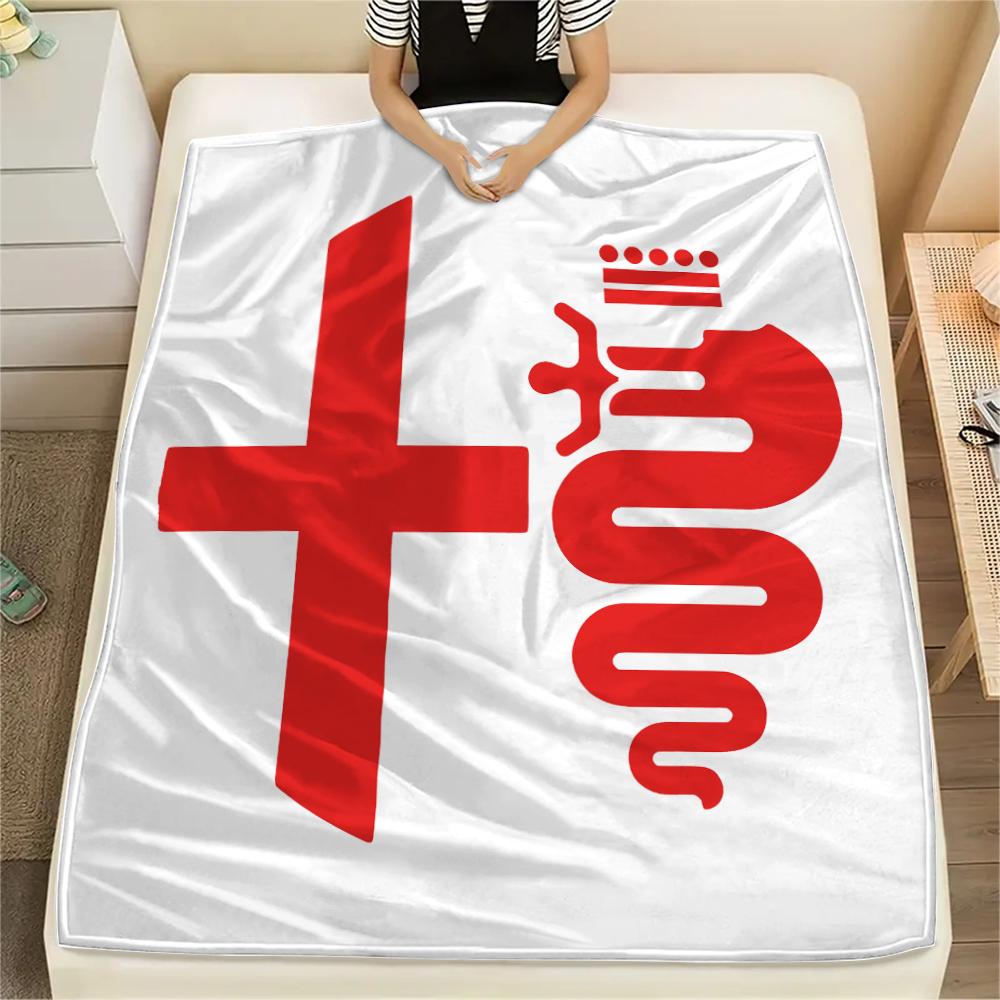 1pz Coperta in Flanella con Stampa Alpha Romeo, Alta Qualità per Tutte le Stagioni, Arredamento per la Casa, Calore e Comfort, Perfetta per Regali di Natale