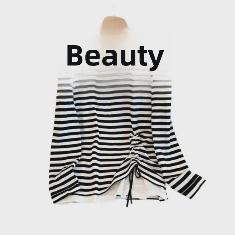 "Women's Plus Size Loose Fit Layered Splicing Long-Sleeve T-Shirt for Spring and Autumn"