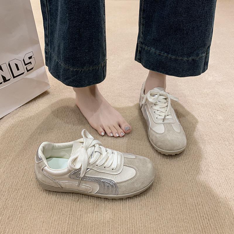 Korean Version of Casual Design White Shoes Women's 2025 Autumn New Trend Comfortable Versatile Not Tired Feet Round Head German Training Shoes
