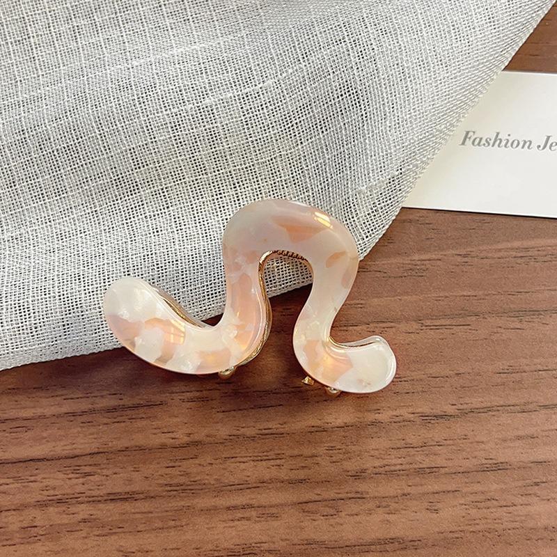 1pc Fashion Retro Wave Shaped Hair Claw Clips Accents Multiple Chic Colors Perfect for Trendy Styling Y2K Inspired Hair