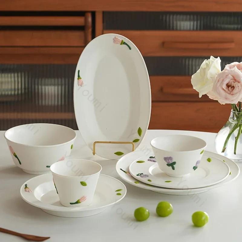 Kreative Relief Blume Keramik Platte Licht Luxus Restaurant Köstliche Salat Obst Platte Exquisite Hause Gerichte Esszimmer Platten