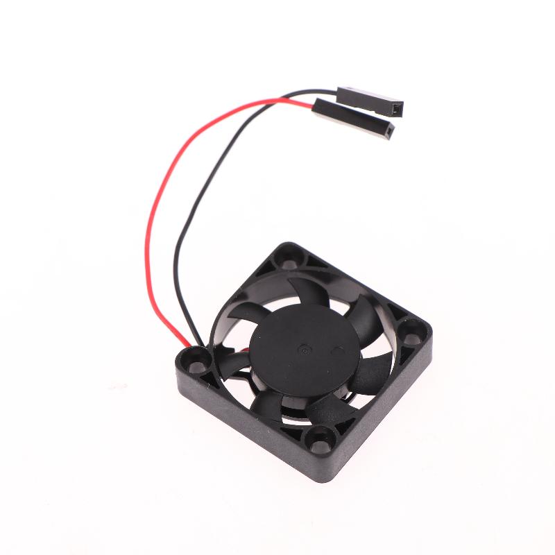 4 ks 3007 Ventilátor 30x30x7 mm Chladiaci ventilátor Bezuhlíkový chladiaci ventilátor 30 mm 1,18 palca 3,3 V 5 V DC Tichý ventilátor pre motor