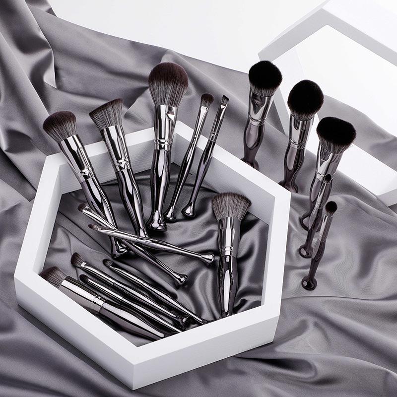 

Premium 12-Piece Gunmetal Makeup Brush Set: Includes Eyeshadow, Foundation, Concealer, and Blush Brushes