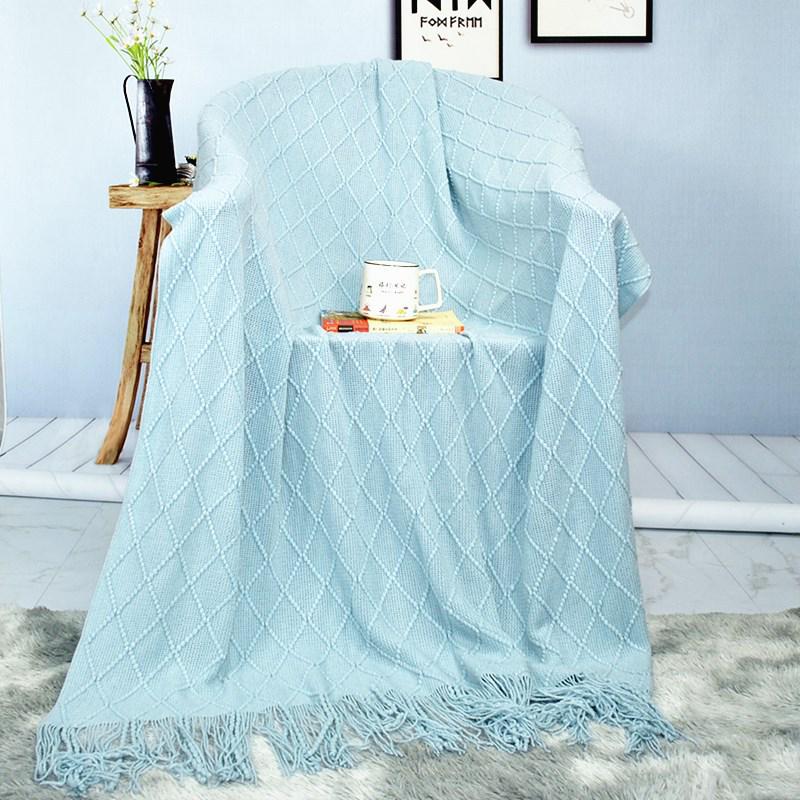 Strickdecke mit Quasten im nordischen Stil - Sofa, Bett oder Nickerchengebrauch