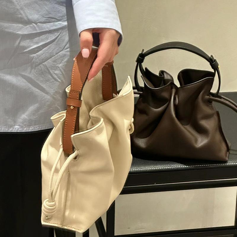 Niche Design Soft Leather Drawstring Lucky Bag, Cloud Bag, Bucket Bag, Single-shoulder Crossbody, Hand-carry Women's Bag