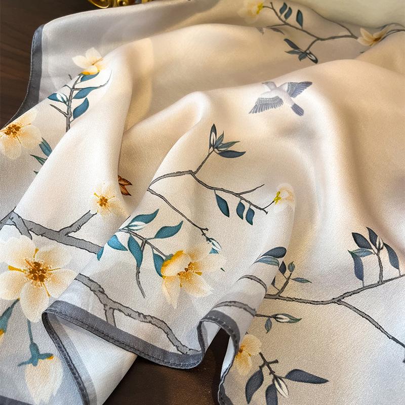 Spring Fashion Jasmine Silk Scarf Women's Versatile Elegant High-end Mulberry Silk Scarf 11 Plain Crepe Satin Small Square Scarf