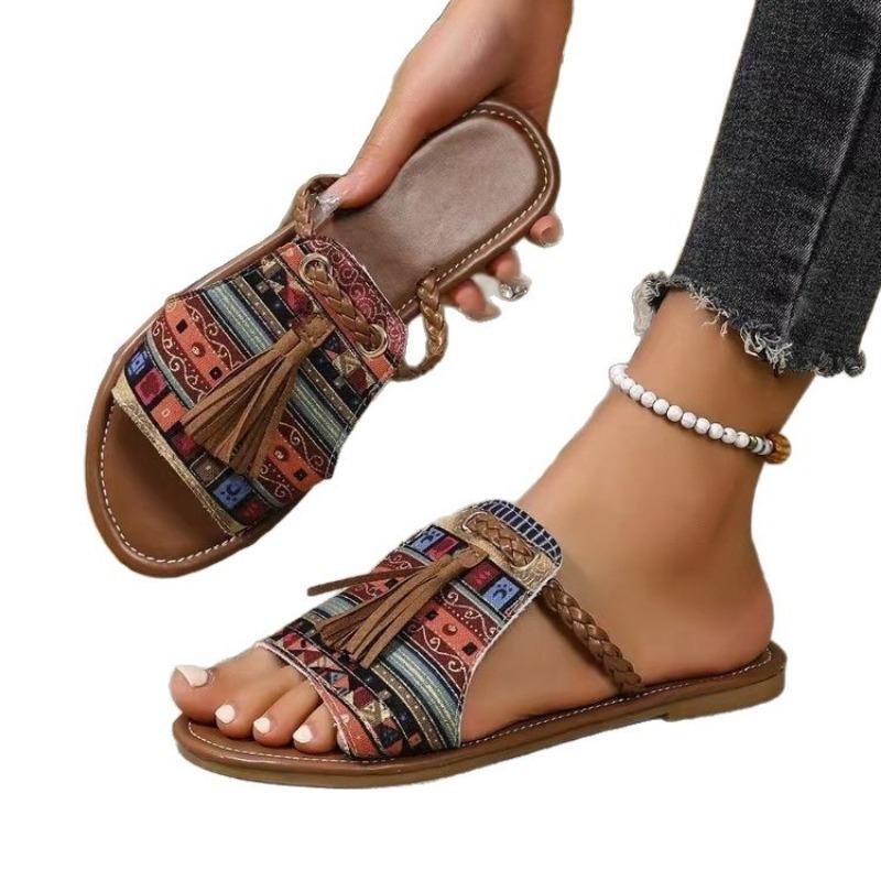 Chaussures plates Pantoufles Tongs de plage