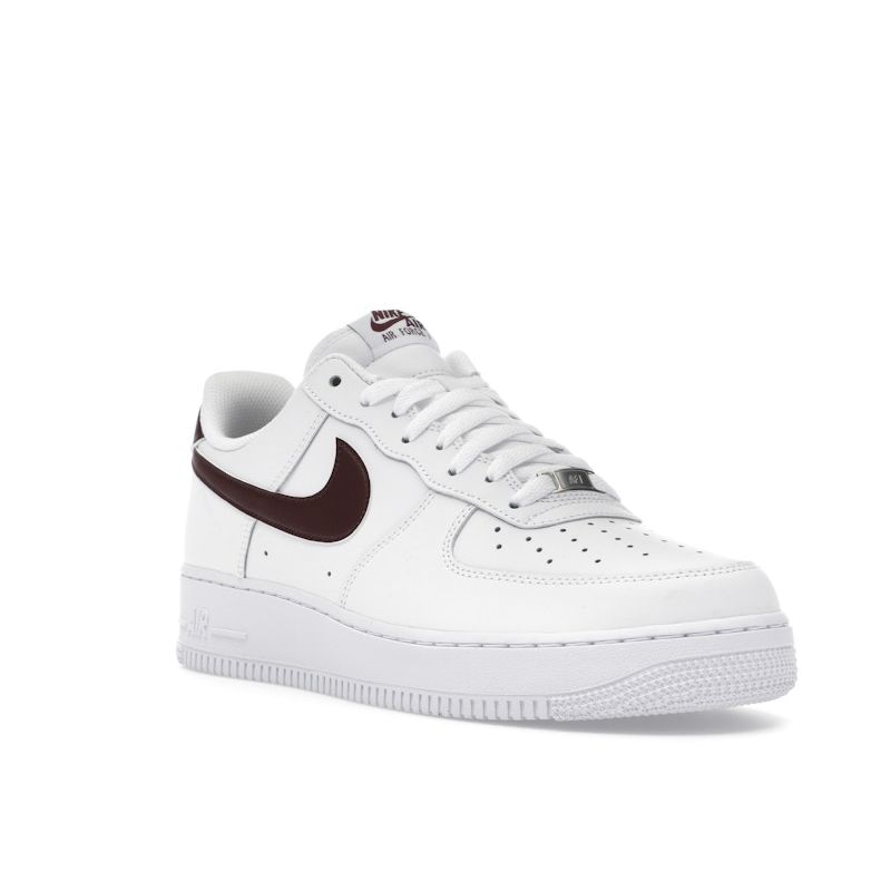 Nike Zapatillas para Hombre Air Force 1 07 Blanco Burgundy Crush FJ4146-112