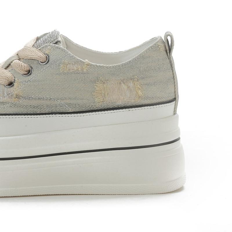 Thick Soled White Shoes for Spring and Summer New Styles with Increased Height Inside