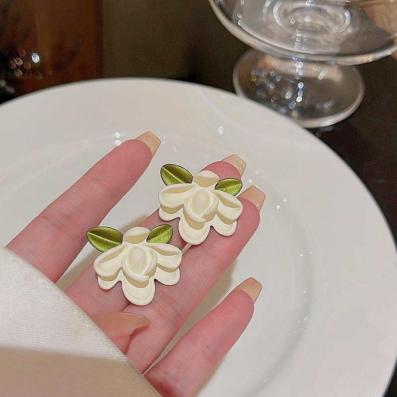 Temperament Gardenia Ohrringe Damen Mädchen Studenten Ohrringe Romantische Blumen Ohrringe Ohrstecker Kleider Accessoires