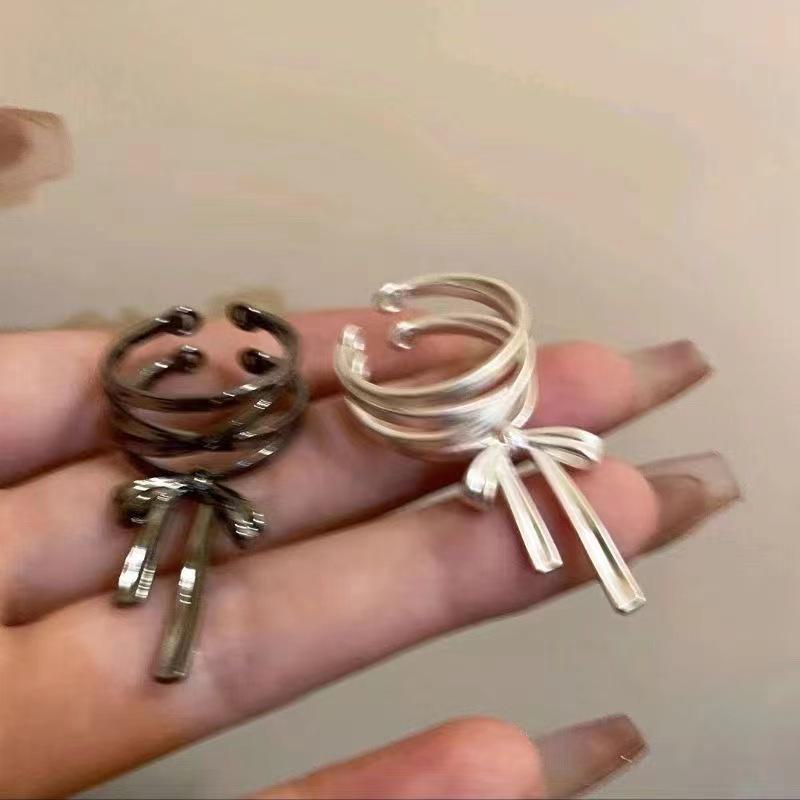 Regulowany pierścień z kokardą baletową - wyjątkowy, ekskluzywny design dla kobiet