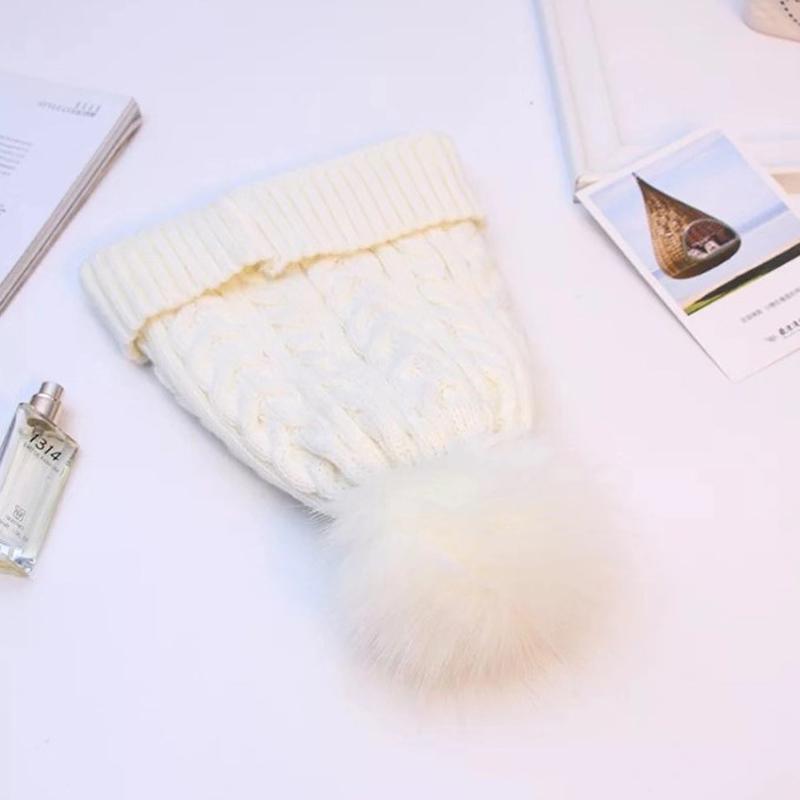 

Женская зимняя шерстяная шапка с косами и помпоном, теплая женская шапка с помпоном белый