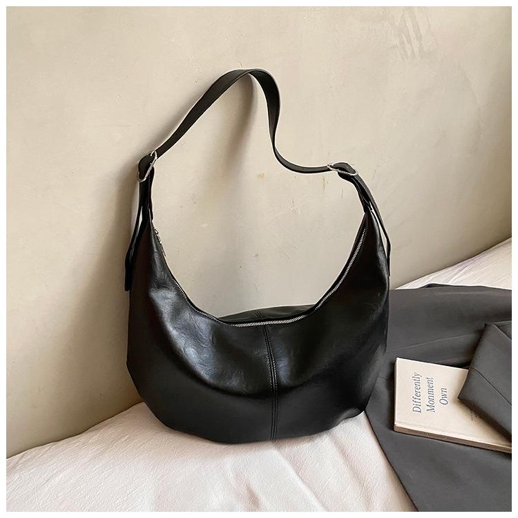 Retro Large-capacity Dumpling Bag Commuter Armpit Bag Women's Autumn New Fashionable Shoulder Bag Casual Messenger Bag
