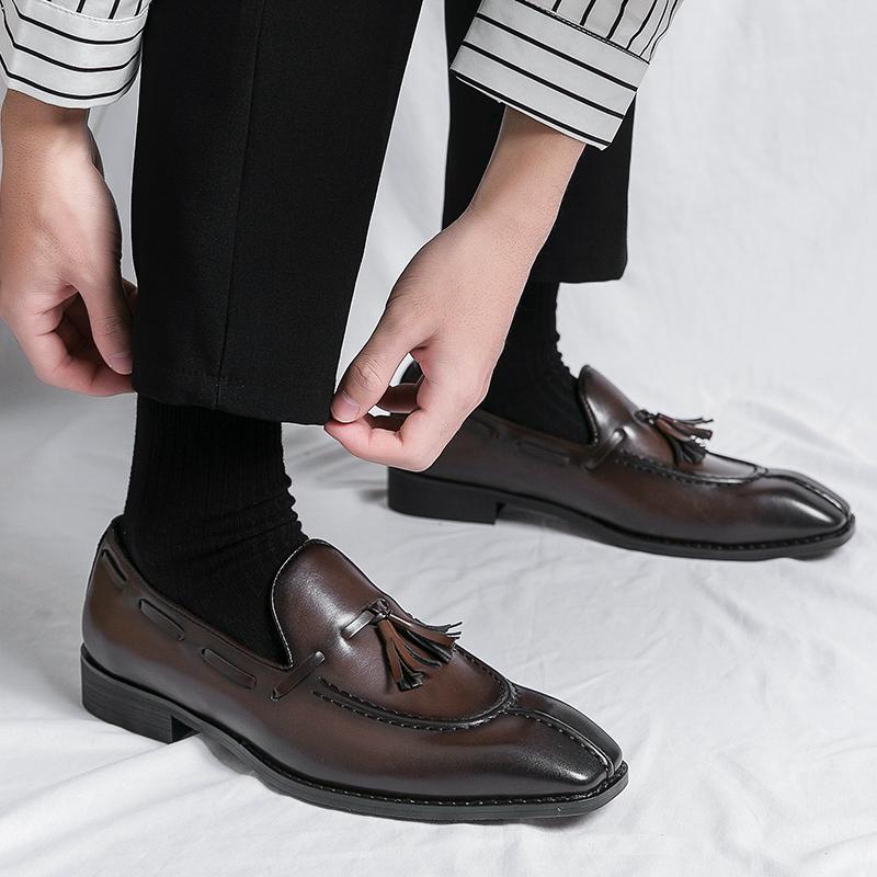 Retro Tassel Small Square Head Men's Luxury Business Leather Shoes Slip-on Social Shoes Wedding Shoes Dinner Loafers Pea Shoes