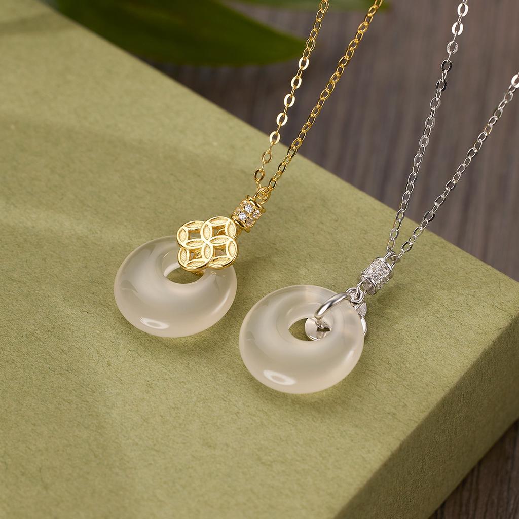 S925 sterling silver copper coin chalcedony safety buckle necklace women's retro collarbone chain fashion light luxury pendant