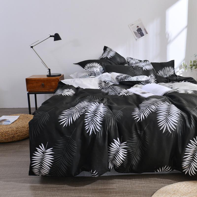 Four Seasons Sengesett 4 stk børstet sengetøy Husholdningsstudent-trykt laken Dynetrekk Putevar for King Queen Beds