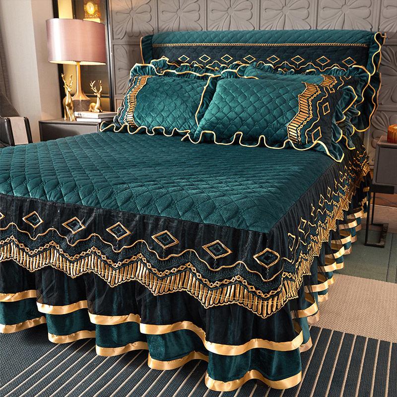 1pcs Luxurious European Quilted Crystal Velvet Bed Skirt Set with Lace Trim - Warm, Thick,1 Bed Skirt