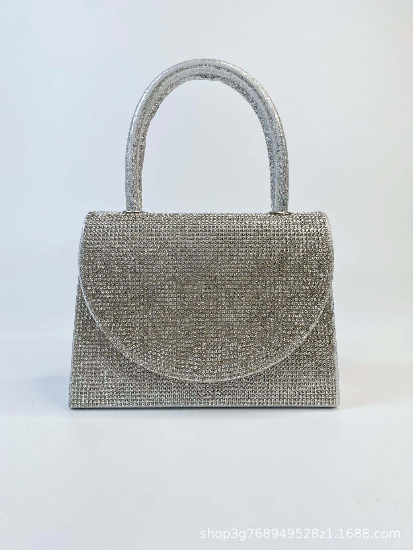

Сумка Xiyin spot новая вспышка алмазная сумка знаменитость вечерняя сумка блестящая алмазная сумочка косой пролет ужин вечеринка 18*13*6 серебряный