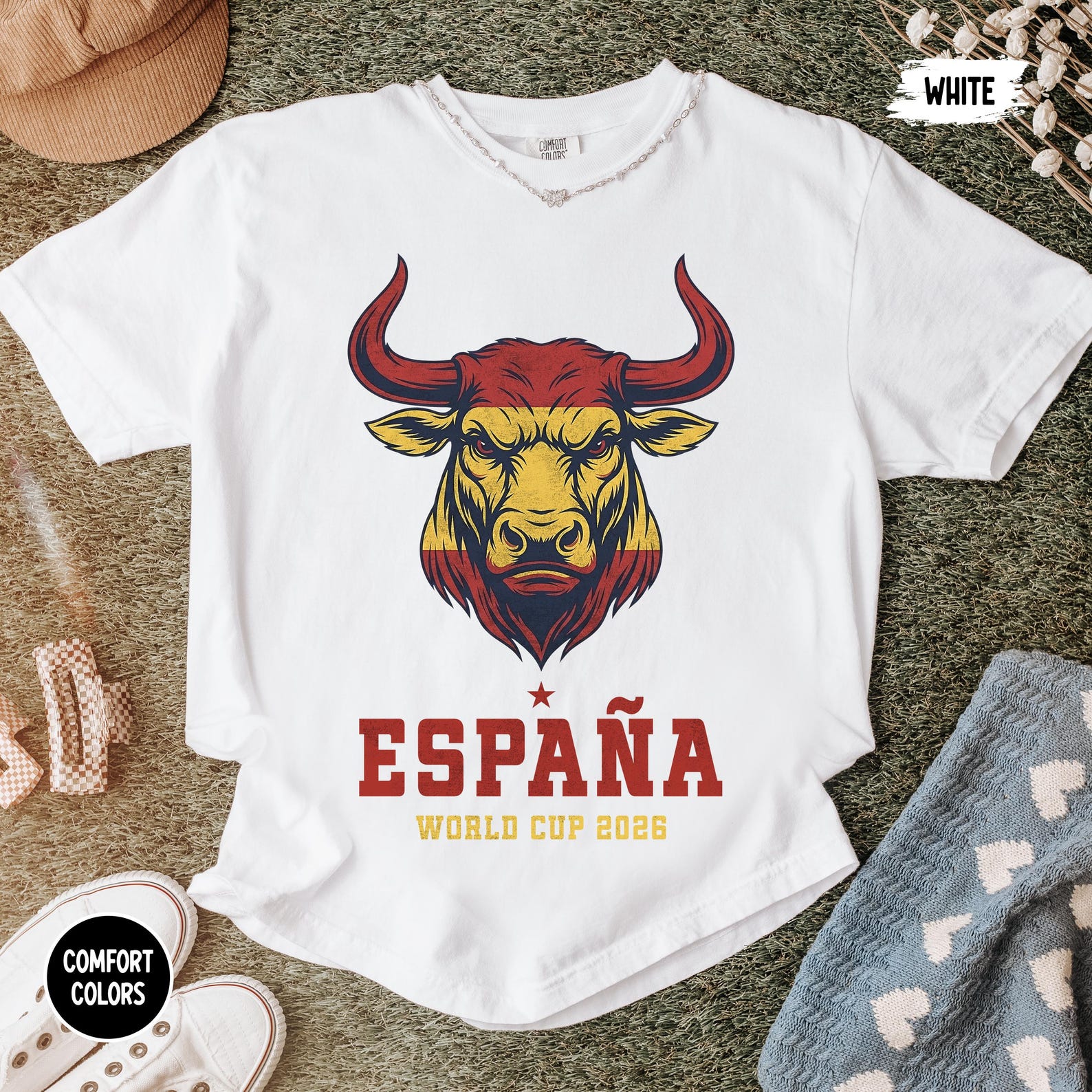 España Bull Shirt, Spain Soccer Tee, Vintage Spanish Football Shirt, World Cup 2026 España Fan Gift, Matador Bull Graphic Tee L