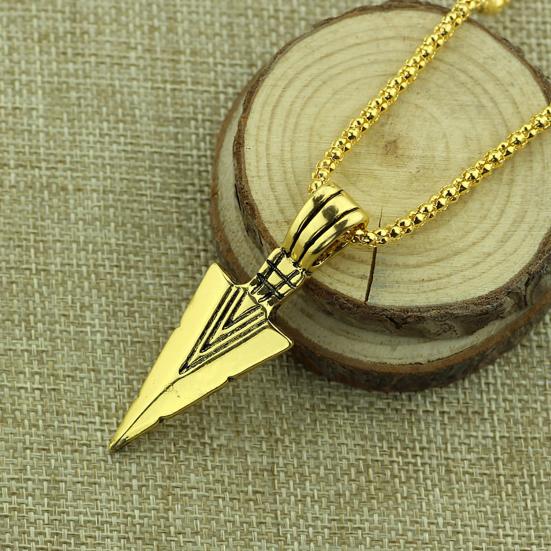 Arrowhead Pendant Men Necklace Vintage Alloy Chain Spearpoint Necklace Fashion Accessories