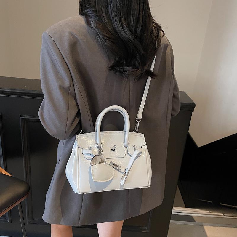 New Fashion Trend Versatile Platinum Bag Portable Shoulder Oblique Span Women's Bag