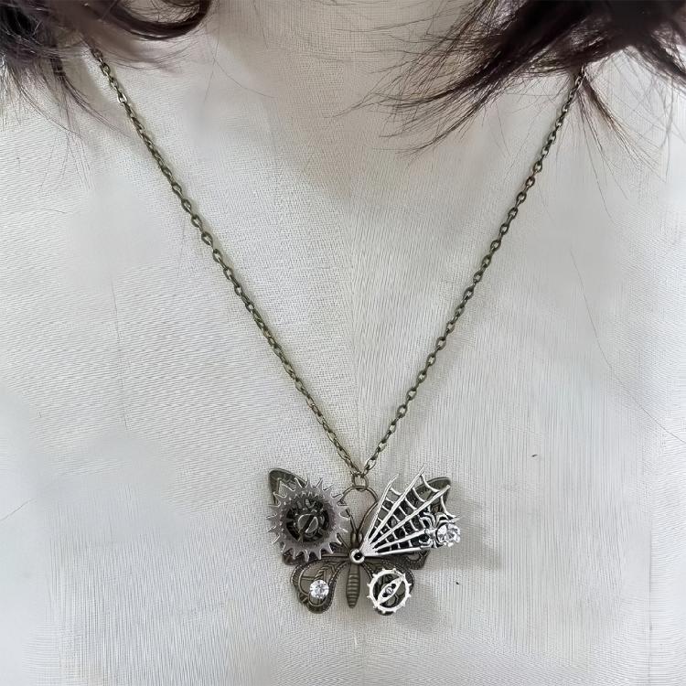 Steampunk Style Butterfly Gears Necklace Retro Alloy Jewelry Adjustable Chain For Bold Fashion Statements