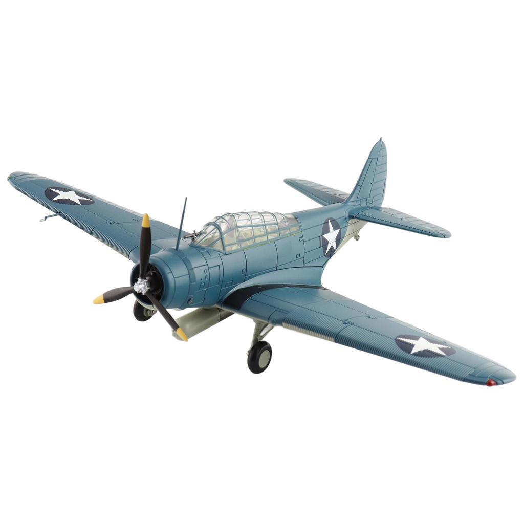 Sky Max Models Devastator Lindsay Navy Lieutenant Commander Completed Product 1/72 TBD-1 E.E.