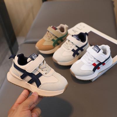 3-8 Yaş Çocuk Spor Ayakkabıları Ayak Uzunluğu 13-18cm Çocuk Ayakkabıları Kaymaz Hafif Forrest Gump Ayakkabılar