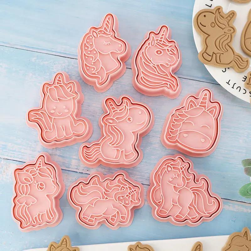 6 Pcs/set Cookie Cutters Plastic 3D Cute Cartoon Pressable Biscuit Mold Cookie Stamp Kitchen Baking Pastry Bakeware