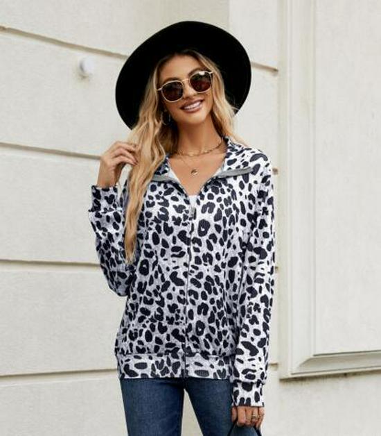 

Трендовая рубашка с леопардовым принтом на молнии, с длинным рукавом, асимметричного кроя - Коллекция Осень/Зима 2024 M серый