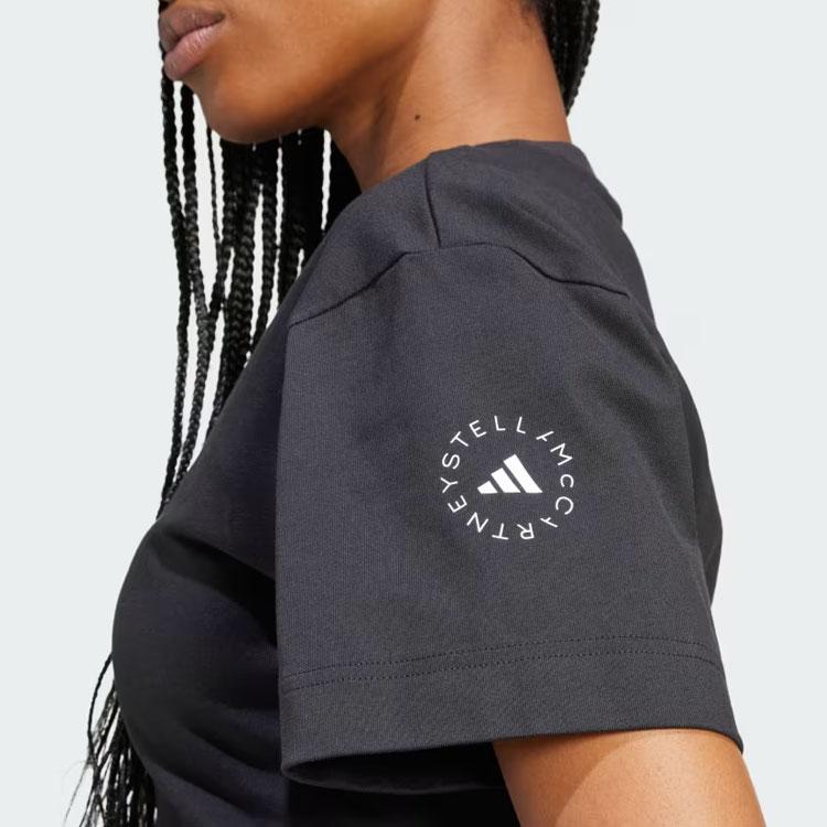 adidas X Stella McCartney Sportswear T-Shirt mit geschwungenem Saum Damen Oberteile Schwarz IN3656