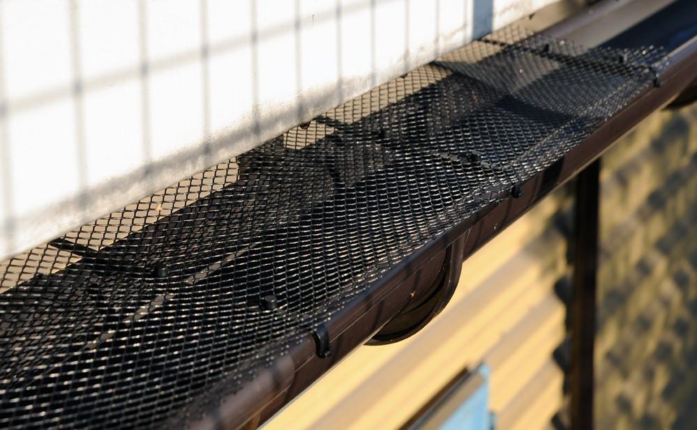 Gutter Safety Net with Handles 69851 VOREL